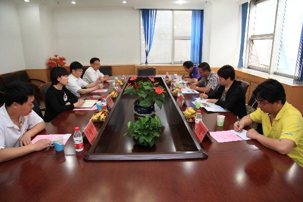 河北民族師范學院副院長張淑玲一行來我校考察