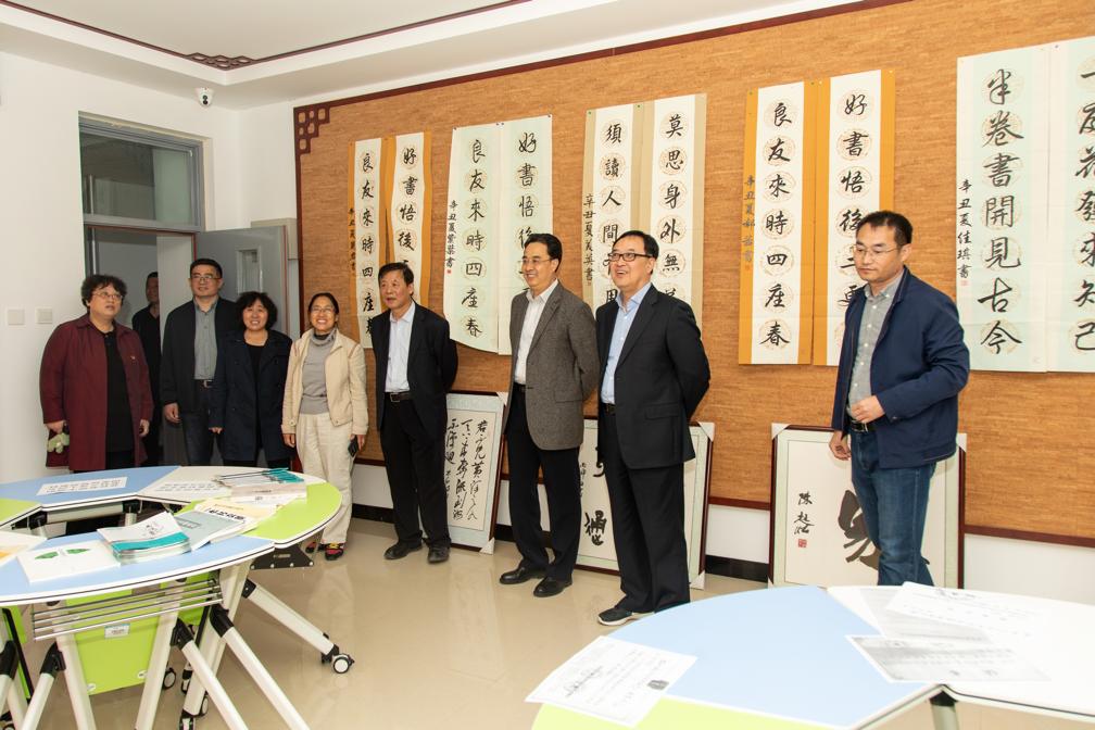 曹保剛一行來學校考察調研