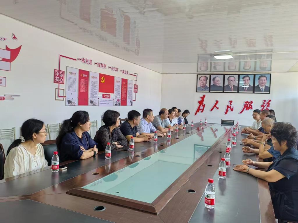 黨委組織部組織開展慰問駐村幫扶工作