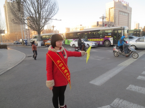 我校圓滿完成“共產黨員文明交通志愿服務行動”